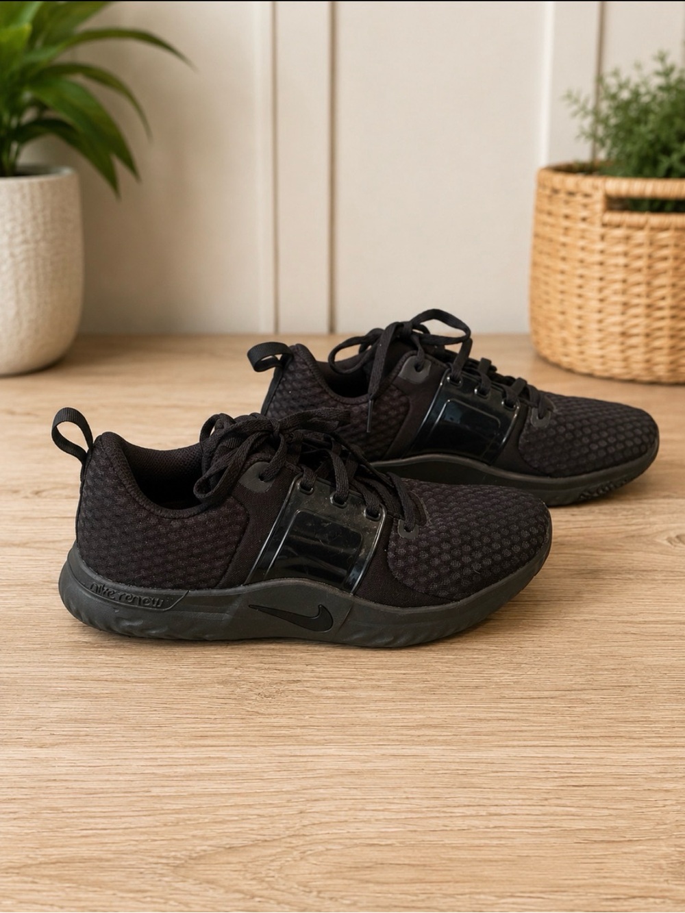 🖤 Nike Renew In-Season TR 11 Training Shoes | Women’s Size 8.5 | Black